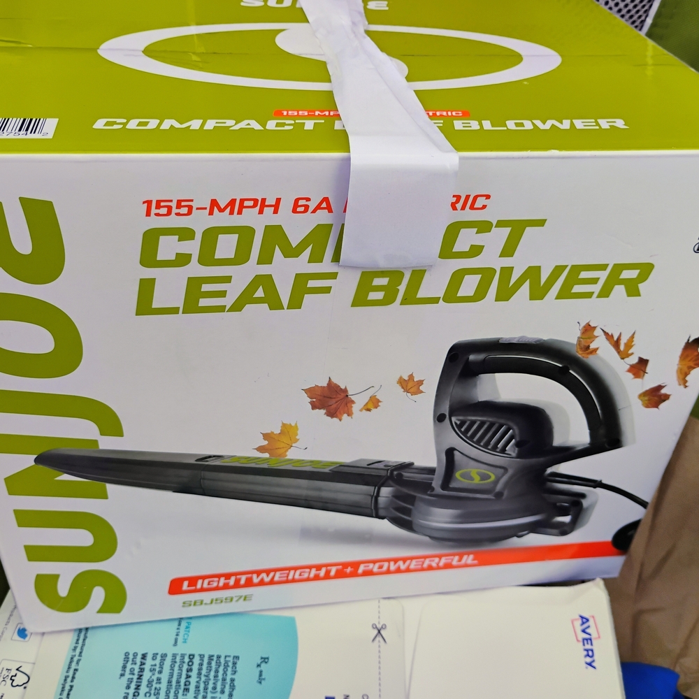 Sun Joe Compact Leaf Blower